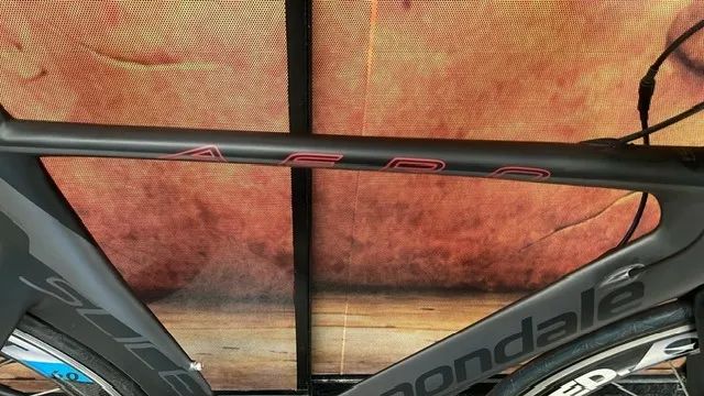 Bicicleta de Triathlon - CARBONO QUADRO E RODAS - Foto 5
