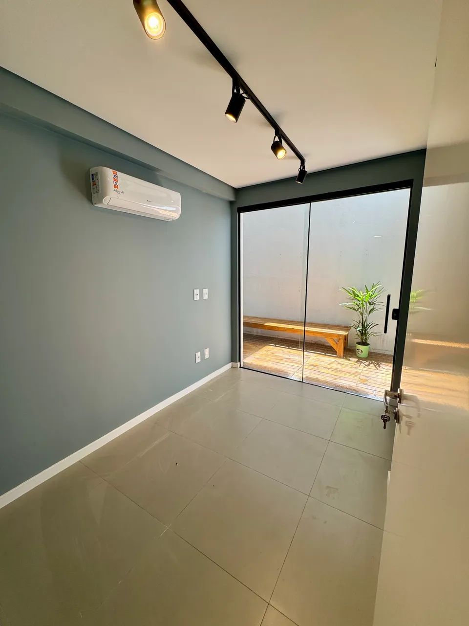 Sala Comercial no Centro de Florianópolis - Condomínio Edifício Liberal Center - Foto 2