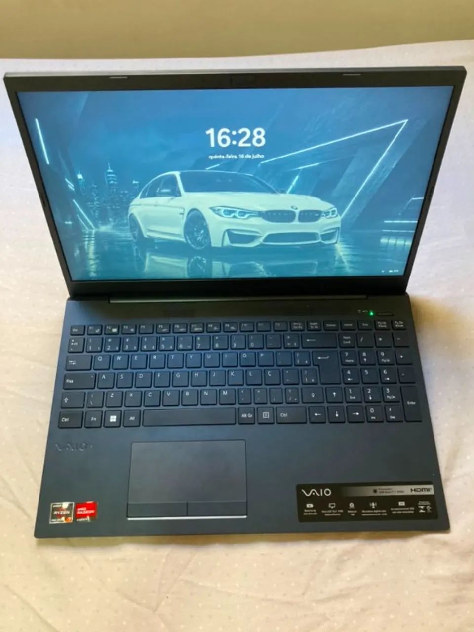Notebook VAIO F15 - Foto 2
