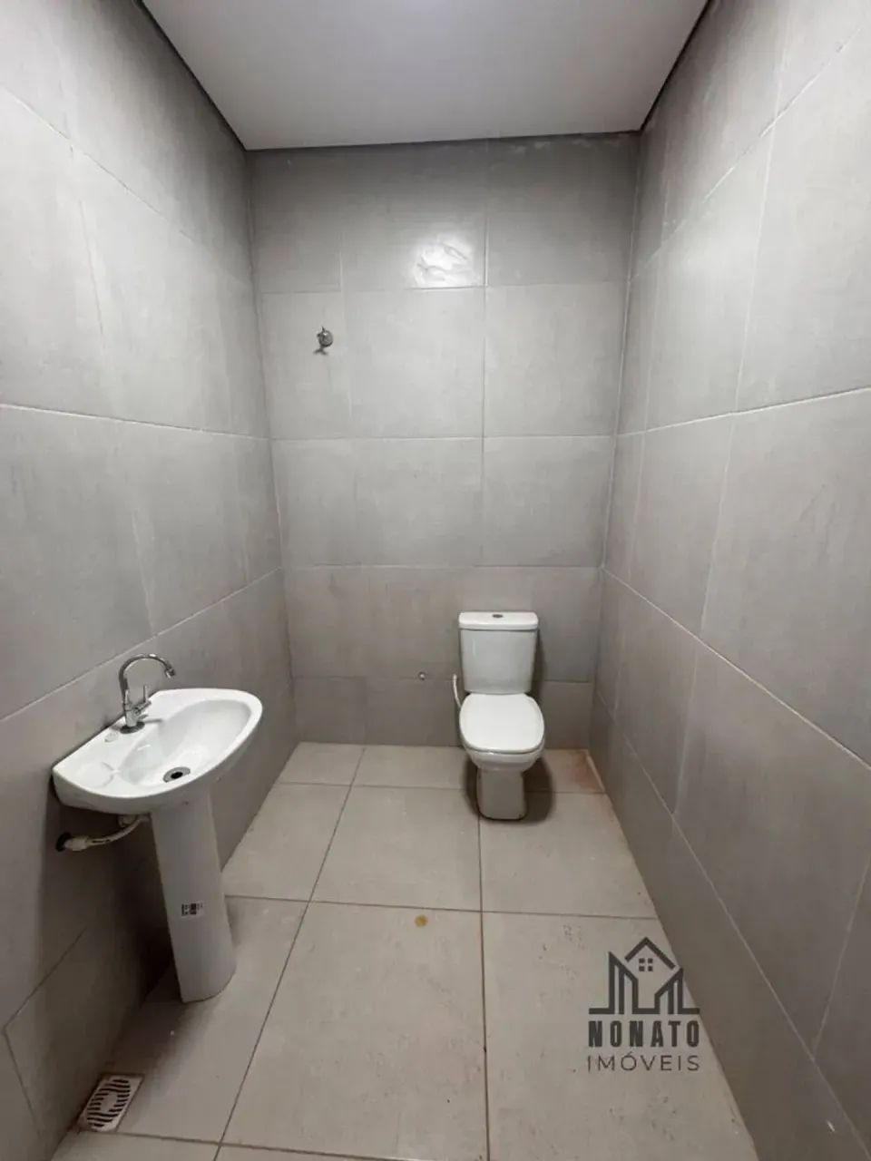 Imóvel para aluguel possui 300 metros quadrados em Residencial Humaitá - Goiânia - GO - Foto 16