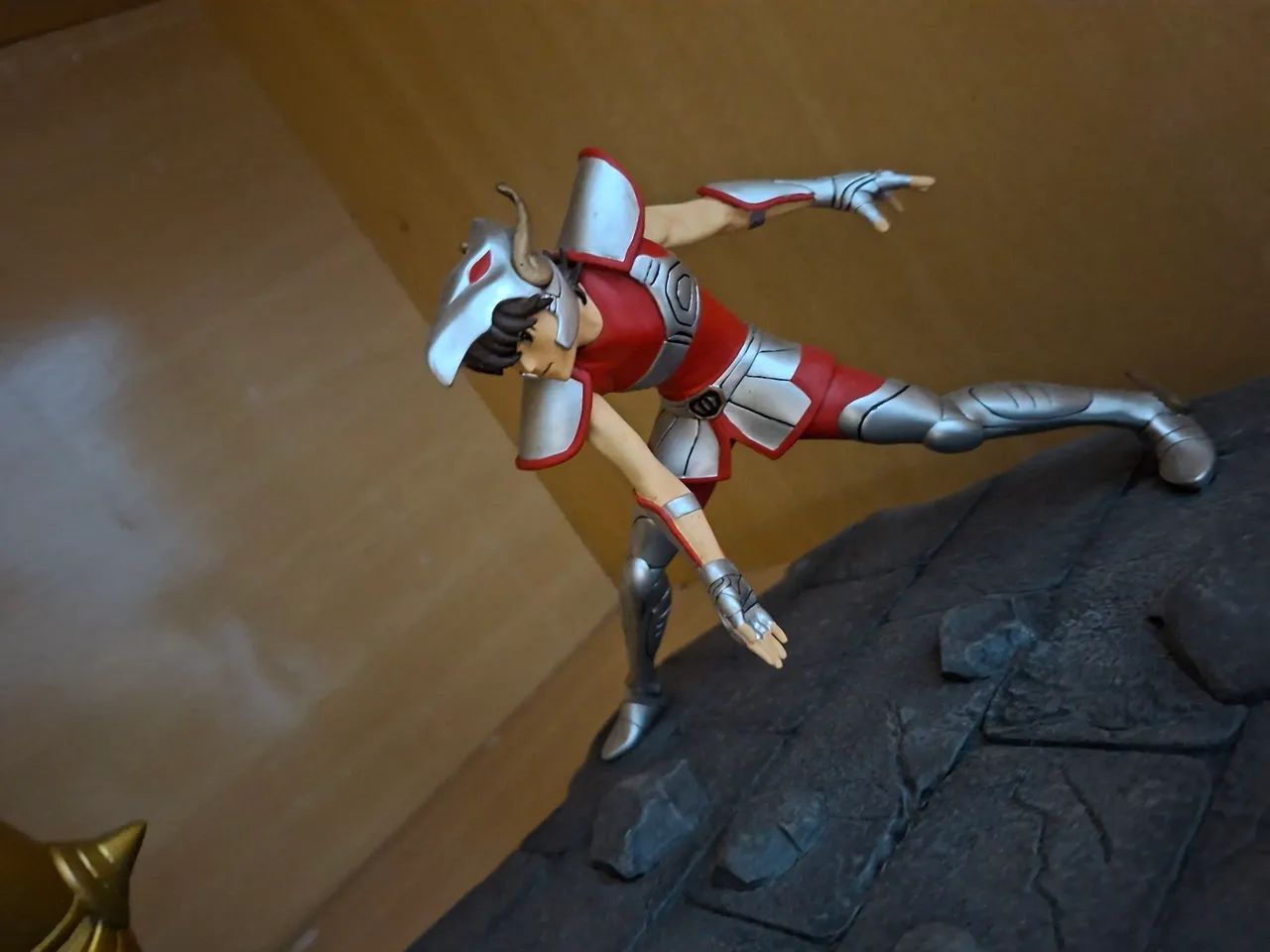 Estátua limitada Seya Vs Aldebaran Iron Studios - Foto 2