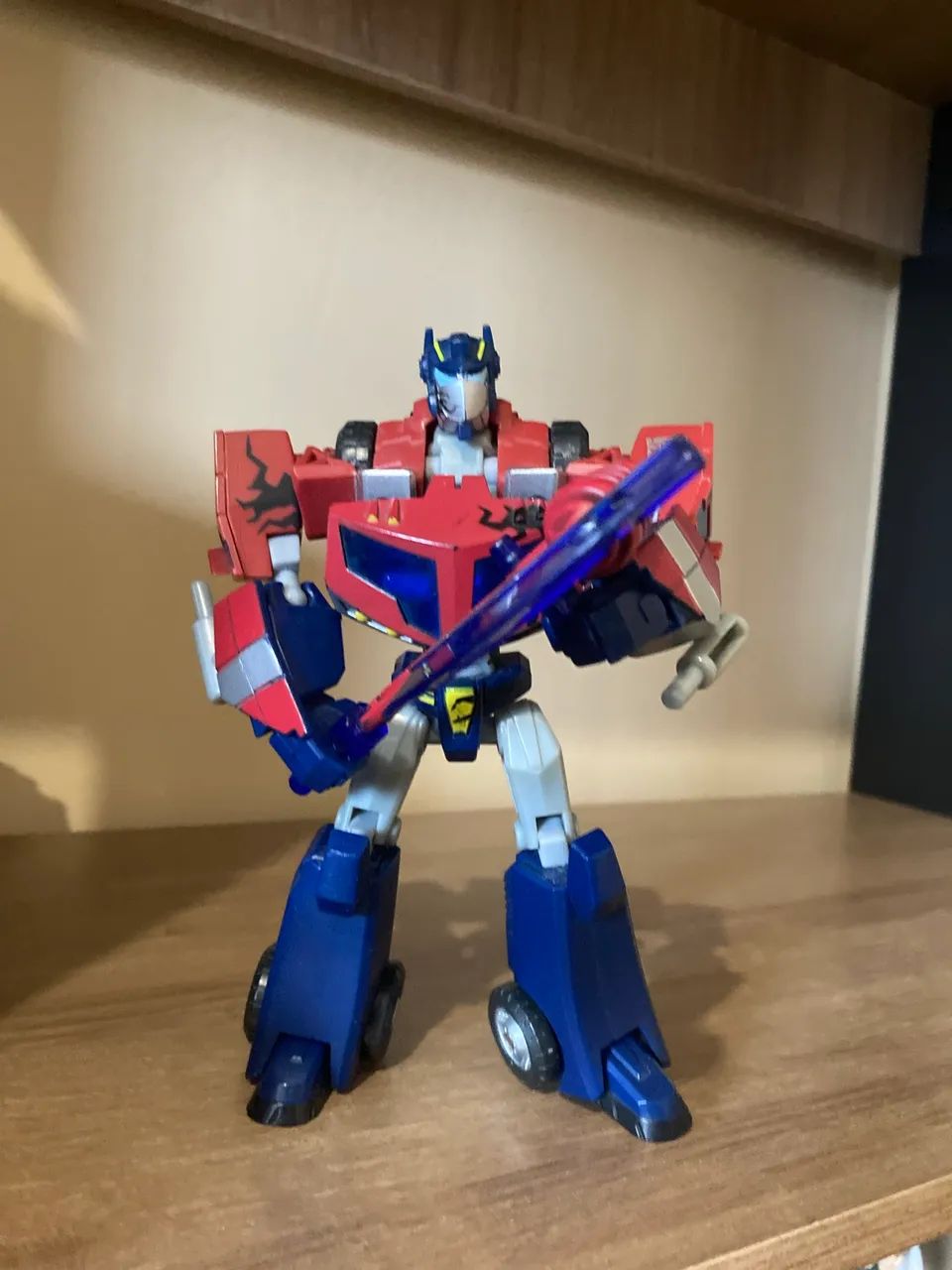 Figura Optimus Prime Animated - com detalhe