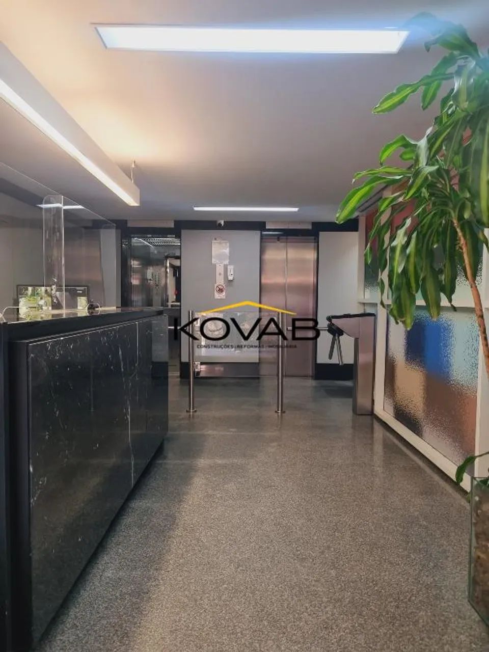 Venda sala comercial Berrini - 204m² -Sala reformada - Foto 3