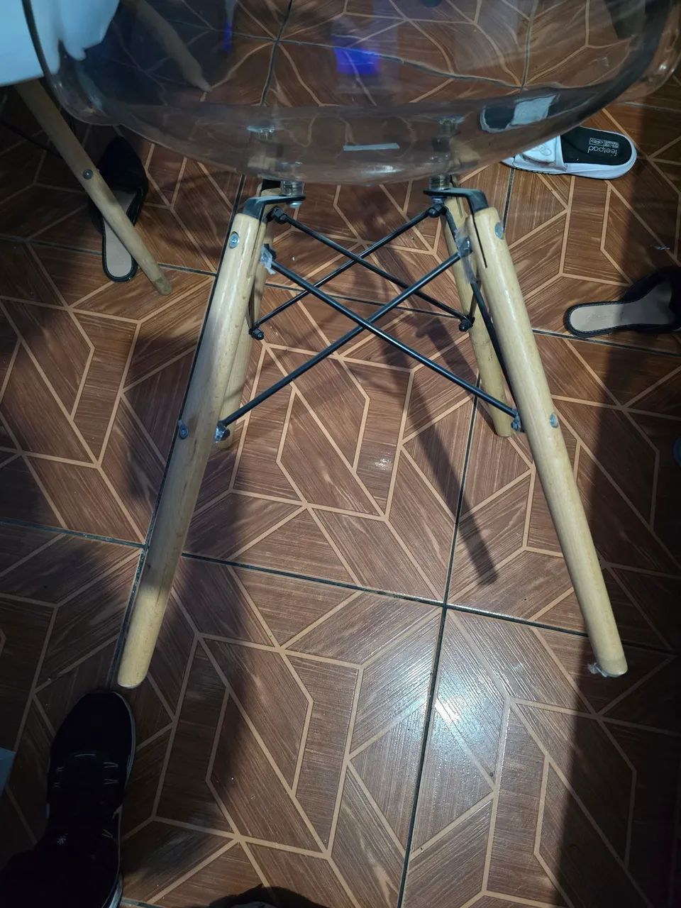 Duas cadeiras para comercio - Foto 5