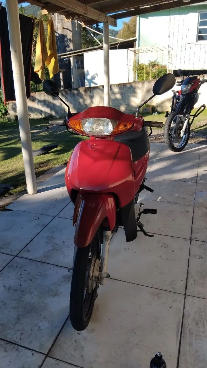 Moto bis