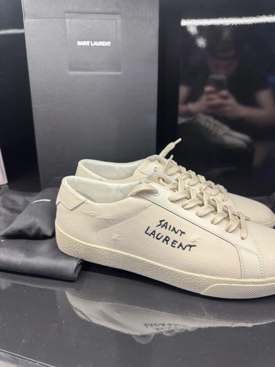Saint Laurent  - Foto 4