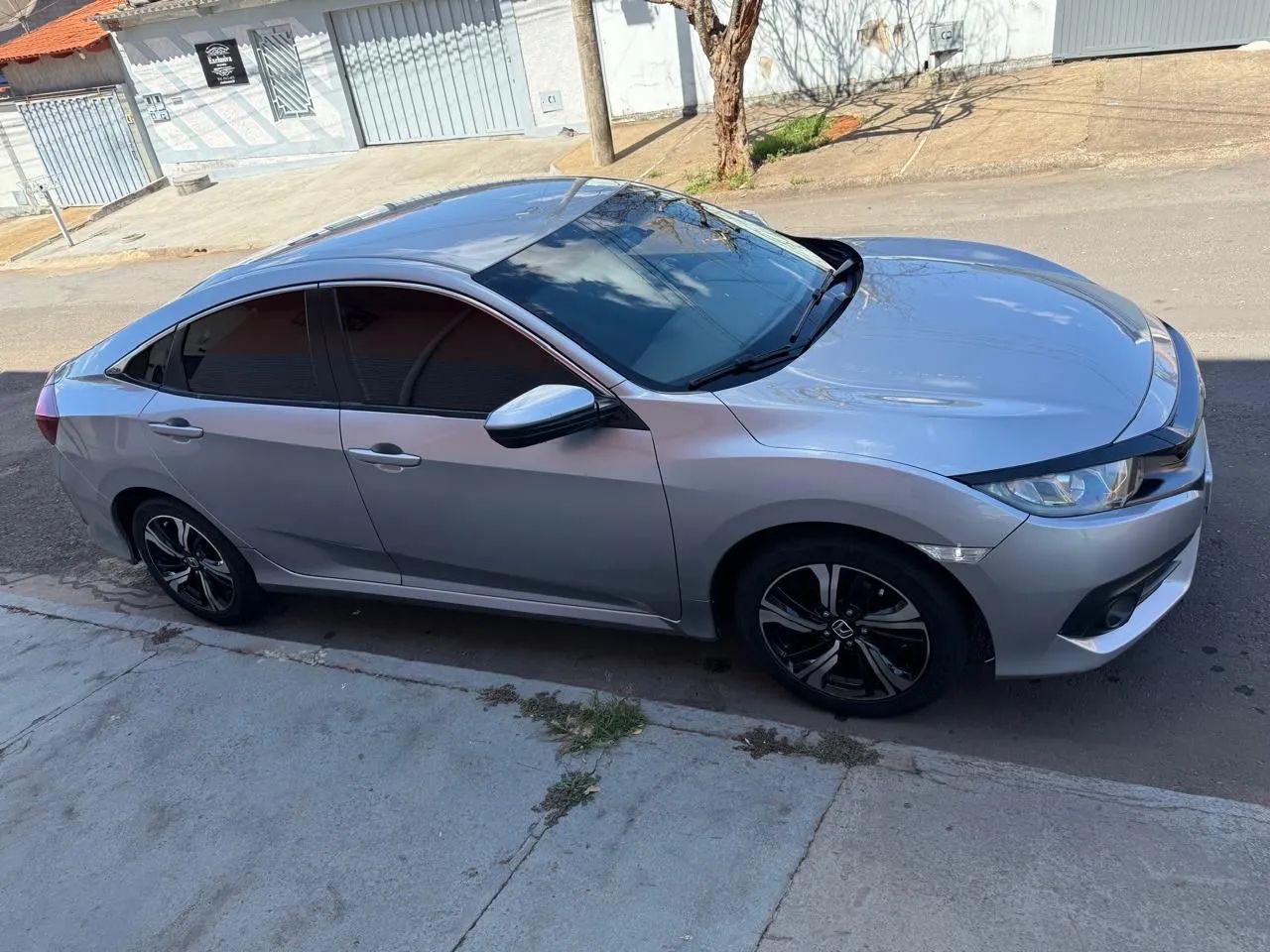 Honda Civic Civic Sedan SPORT 2.0 Flex 16V Aut.4p 2017