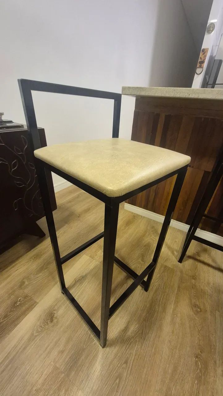 Banquetas altas para bancada
