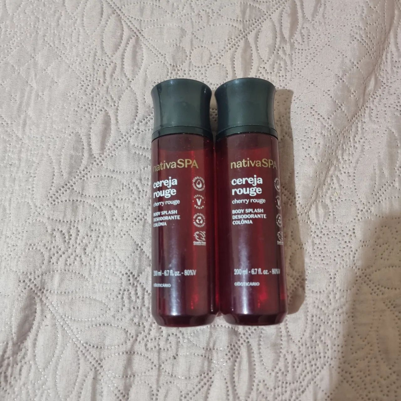 2 body splash cereja rouge da Boticário 