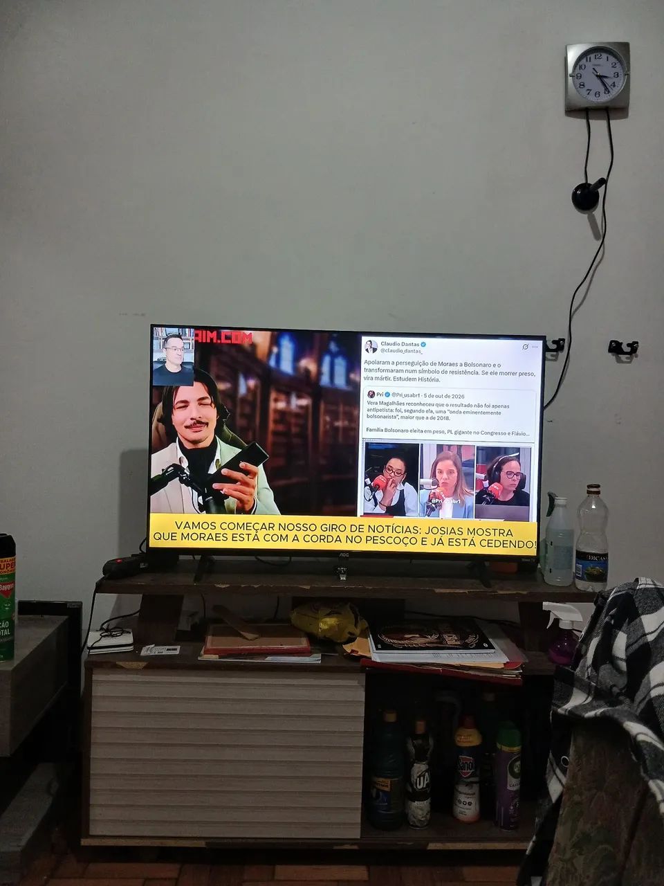 TV AOC ESMART ROKU