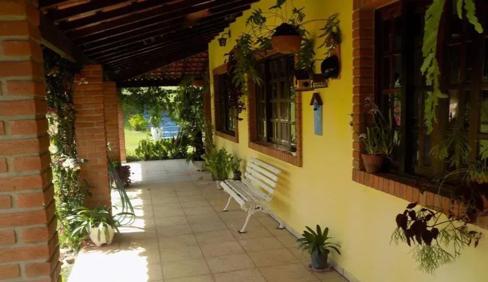 Chácara Completa em Sarapuí/SP | Lago, Mina d'Água, Casa de Caseiro e 27.950m² - Foto 4