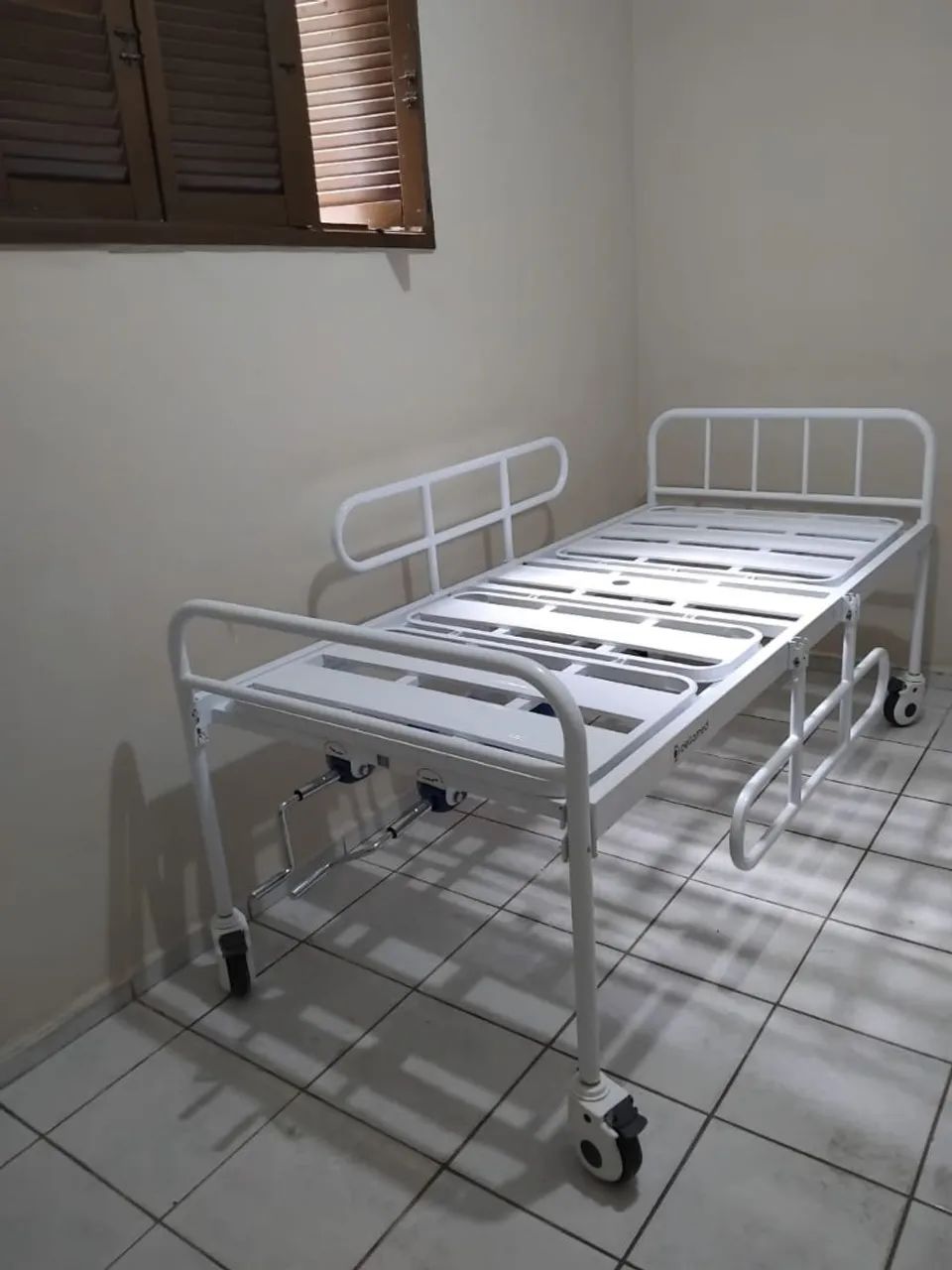 Cama hospitalar 