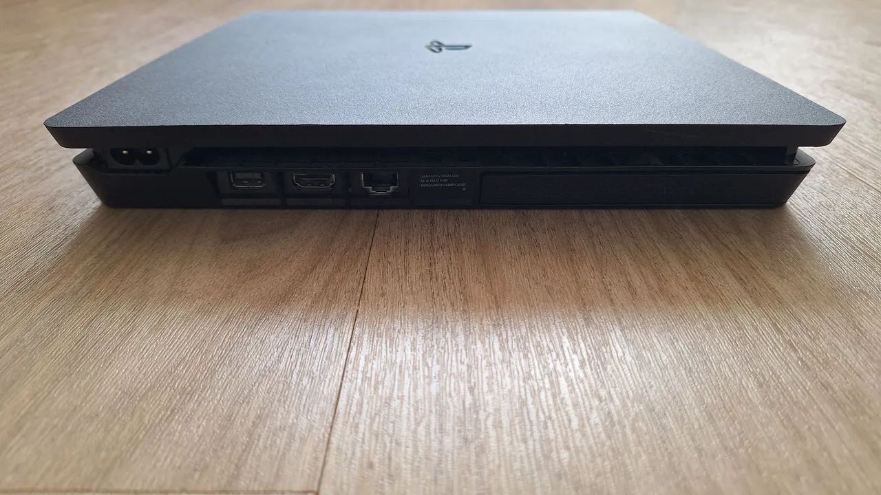 PlayStation 4 NOVO - Foto 3