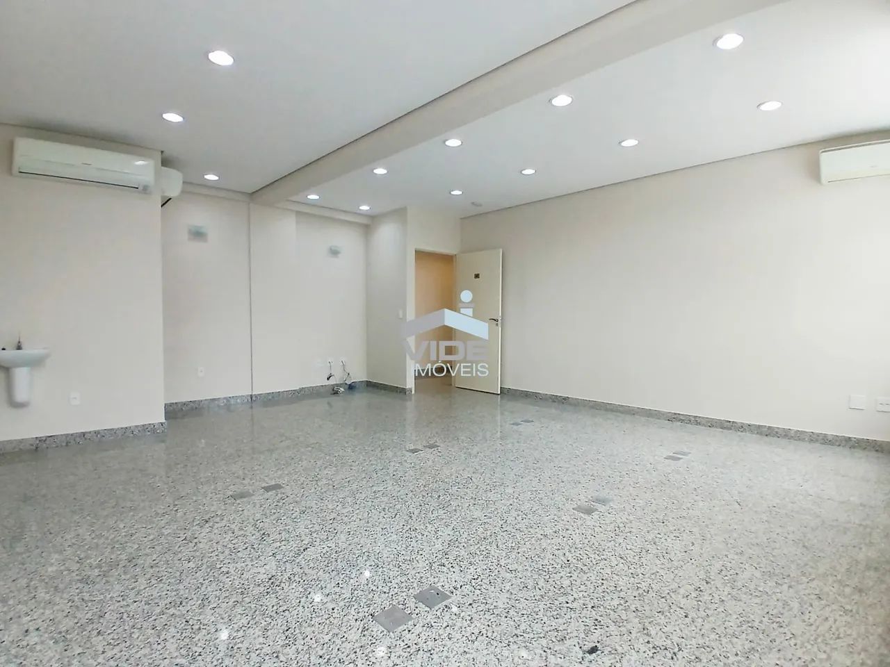 SALA COMERCIAL PARA VENDA OU LOCAÇÃO EM CAMPINAS/SP | TAQUARAL | 76 M² - Foto 2