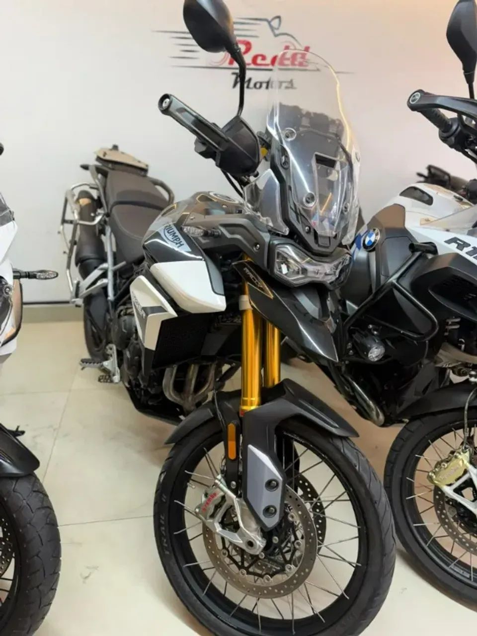 TRIUMPH TIGER 900 RALLY