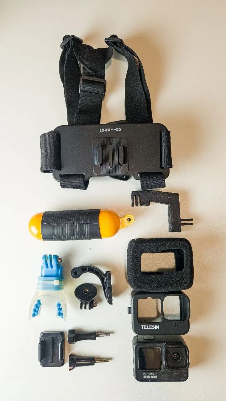 Gopro Hero9 usada + Carregador-bateria extra + Acessórios  - Foto 2