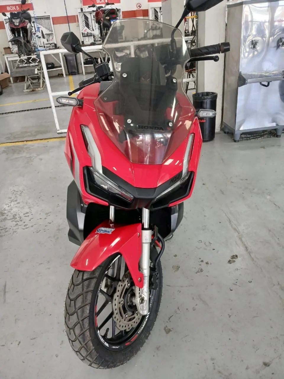 Honda adv 