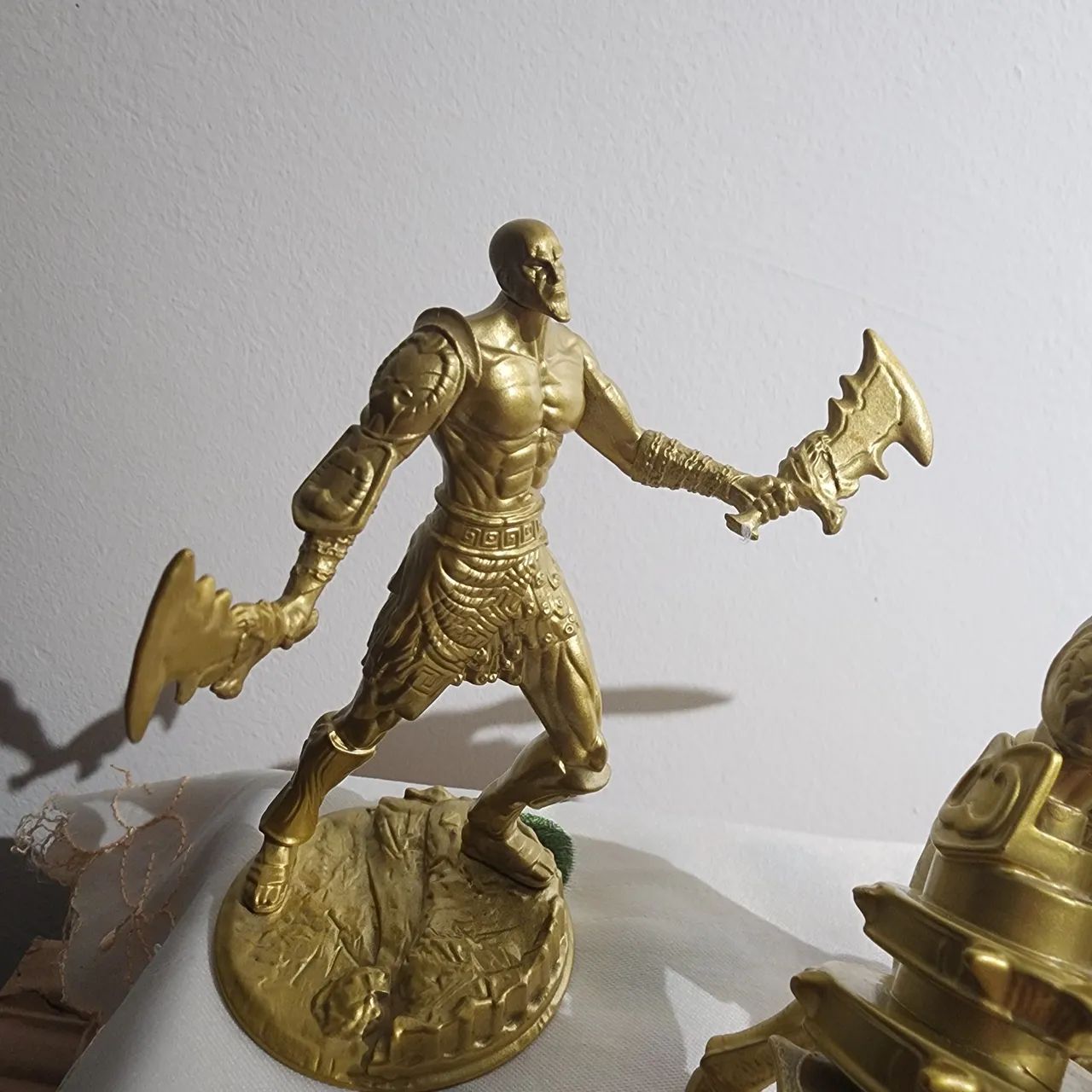 Kit Estatuetas God Of War Páscoa  - Foto 2