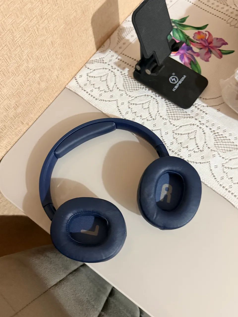 Fone jbl 770 nc  - Foto 2