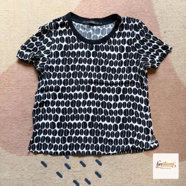 Blusa Estampada Shoulder - Tecido Plano - Tamanho 42 - Impecável