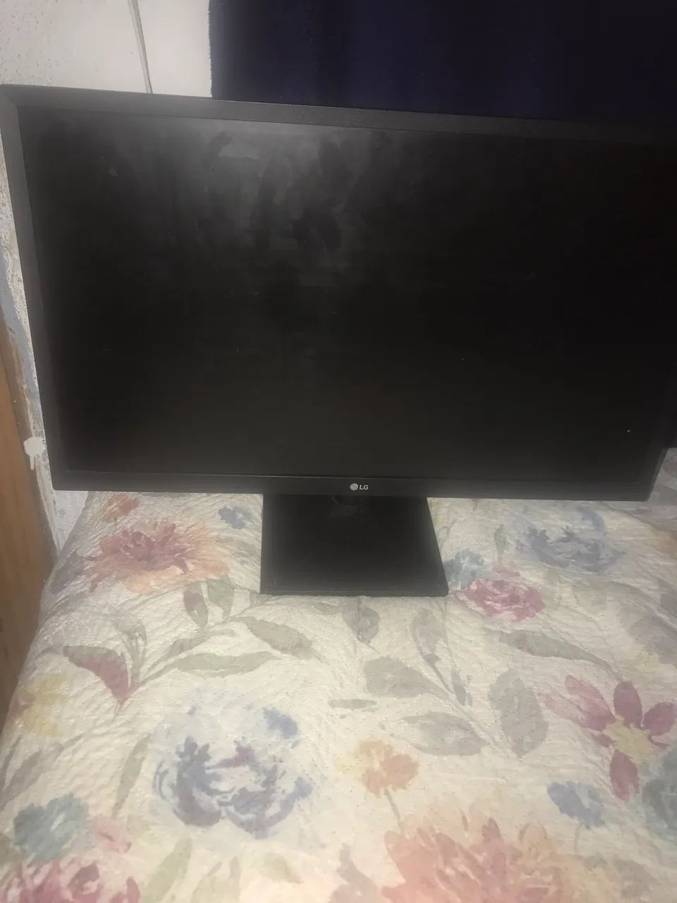 VENDO OU TROCO MONITOR LG 26 POLEGADAS 75Hz - Foto 3