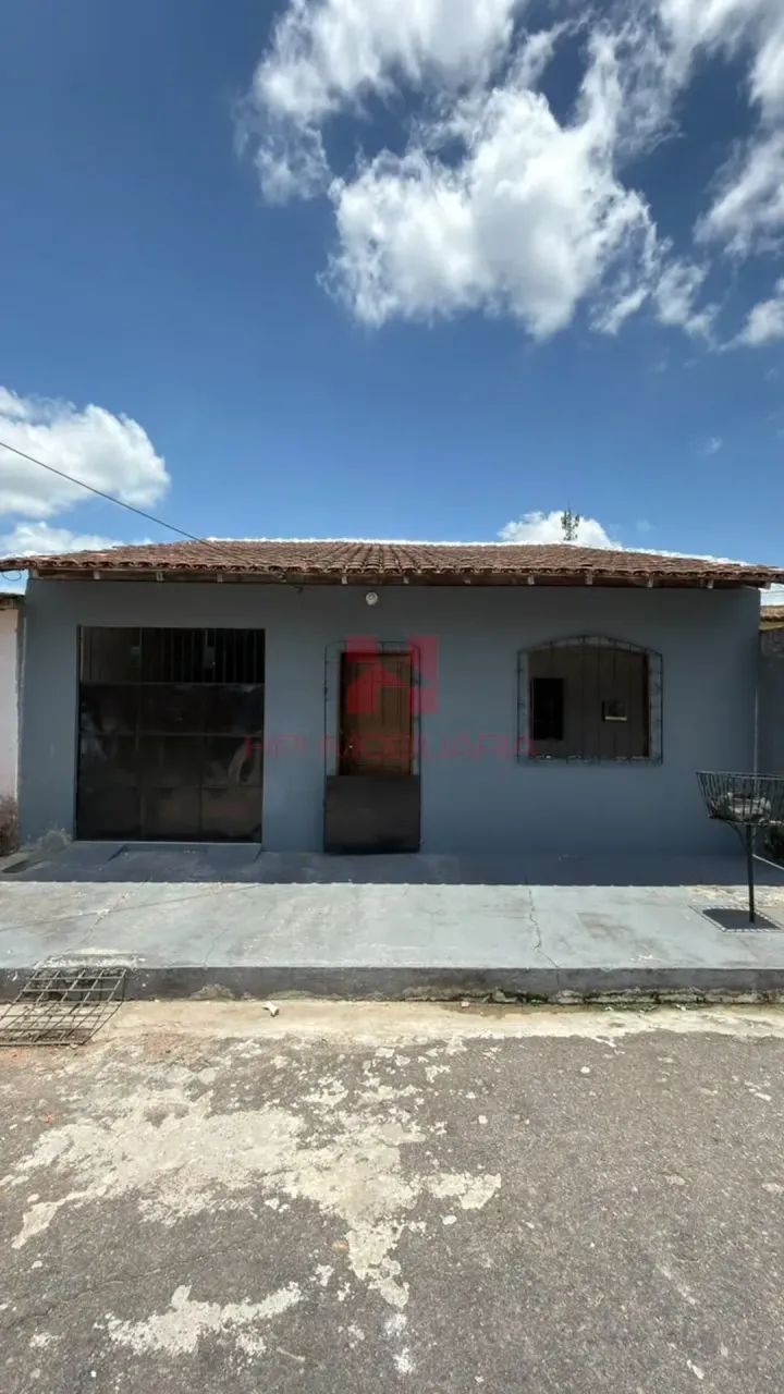 CASA NO CJ UIRAPURUICUÍ - Próx. da Orla