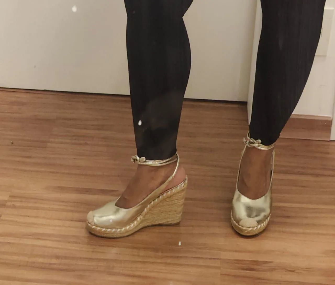 Anabela dourado 35  - Foto 4