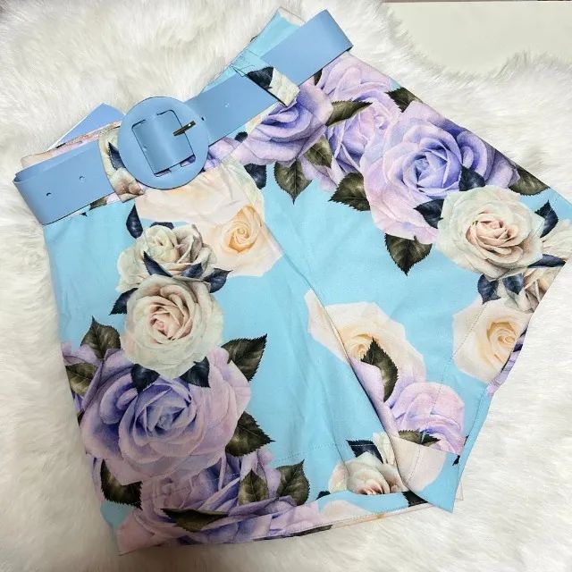Shorts estampado Azul com cinto NOVO/NUNCA USADO