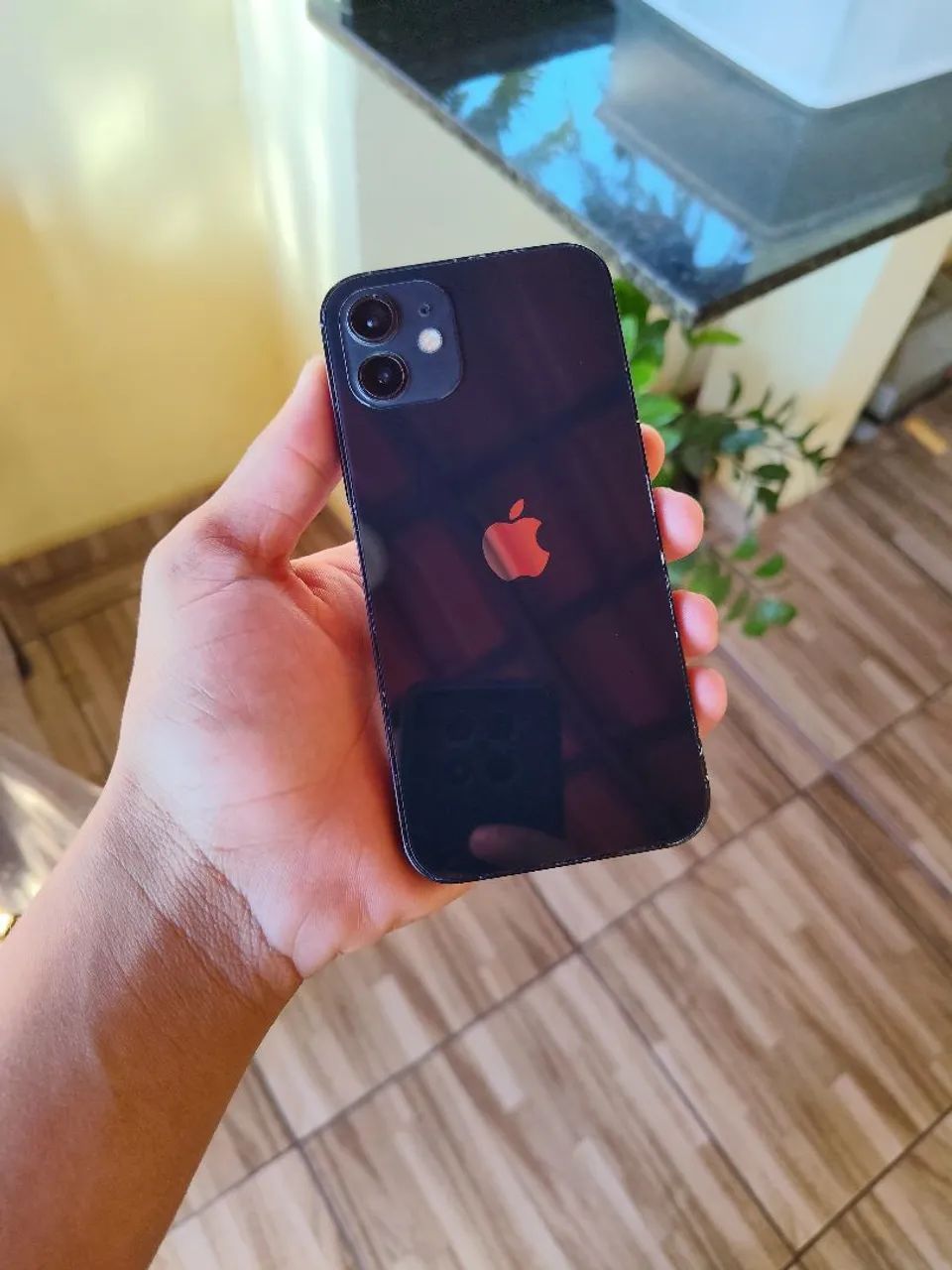 iPhone 12 64 gigas tudo ok perfeito estado  - Foto 3