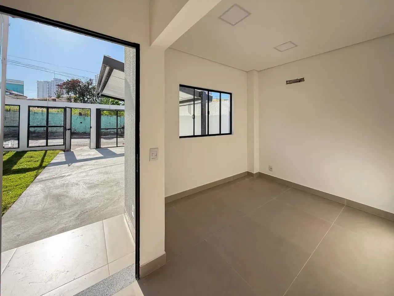 Sobrado Jd Tropical - Em fase de acabamento - Foto 4