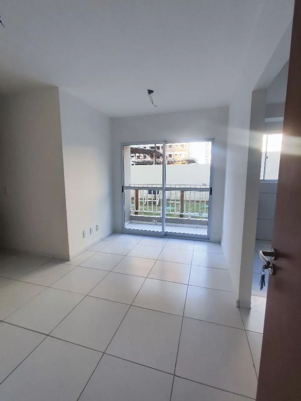 Excelente localização 2 quartos e área de lazer completa com piscina  - Foto 2