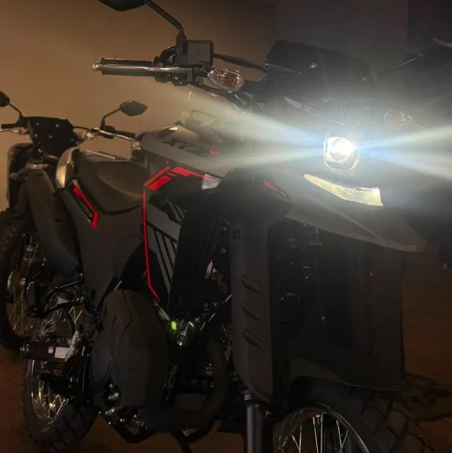 XTZ 250 LANDER CONNECTED -- PRONTA ENTREGA E 0KM - Foto 3