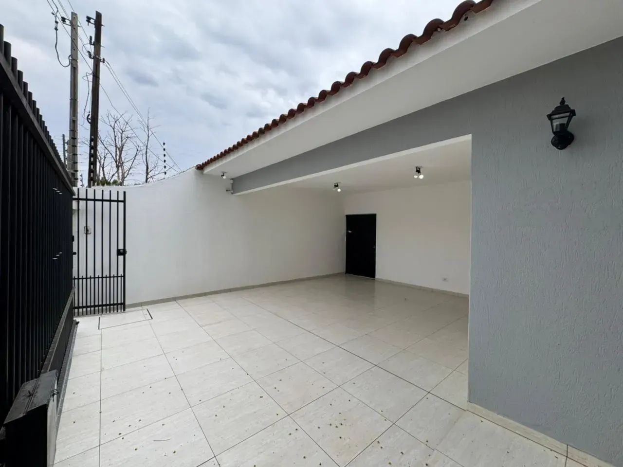 CASA COM ÁREA GOURMET E PISCINA NO JARDIM LUCIANÓPOLIS - Foto 3