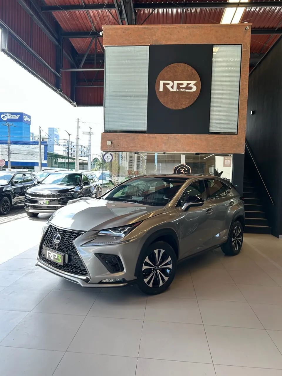 Lexus NX-300