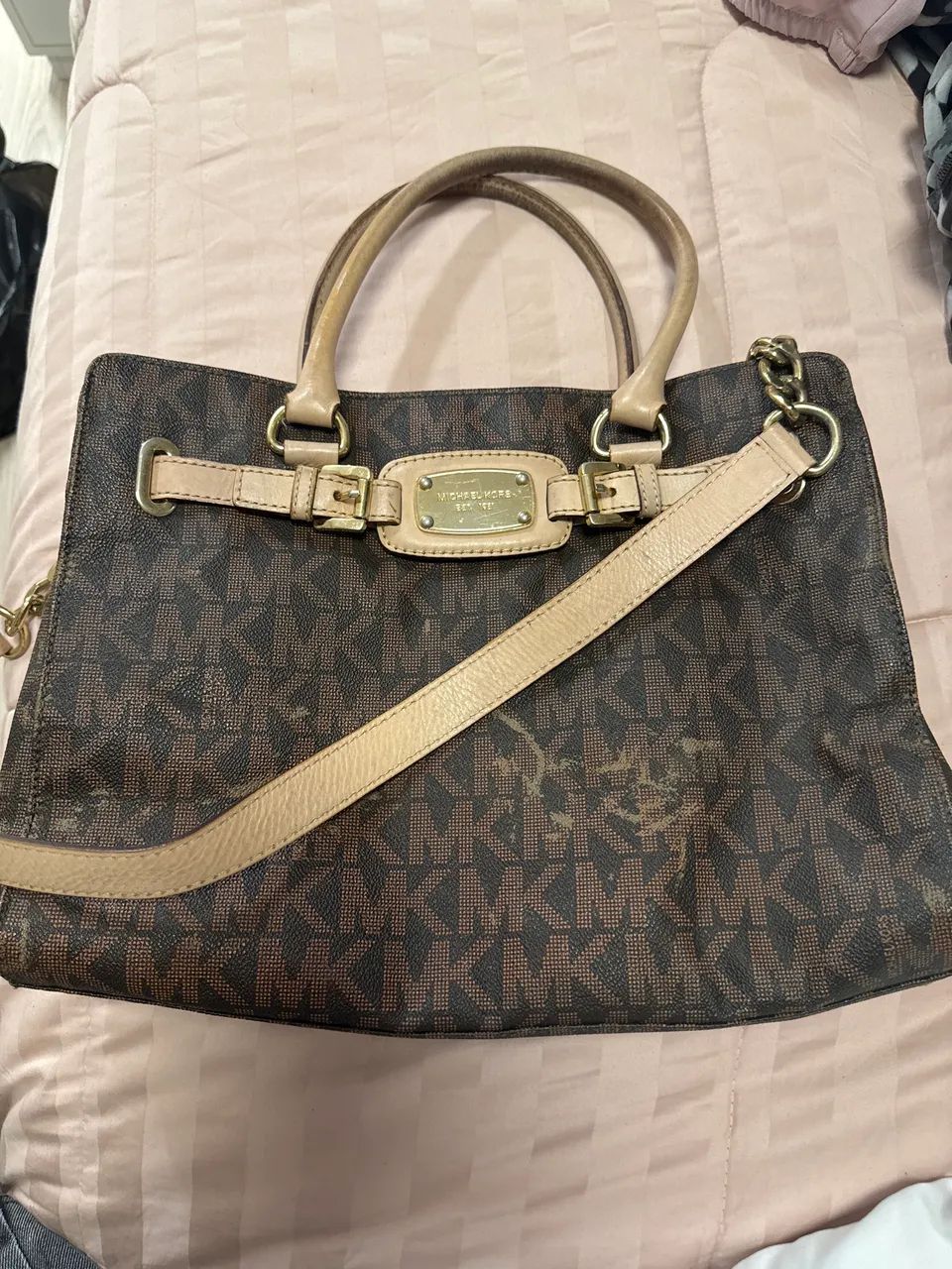 Bolsa Michael Kors grande usada 