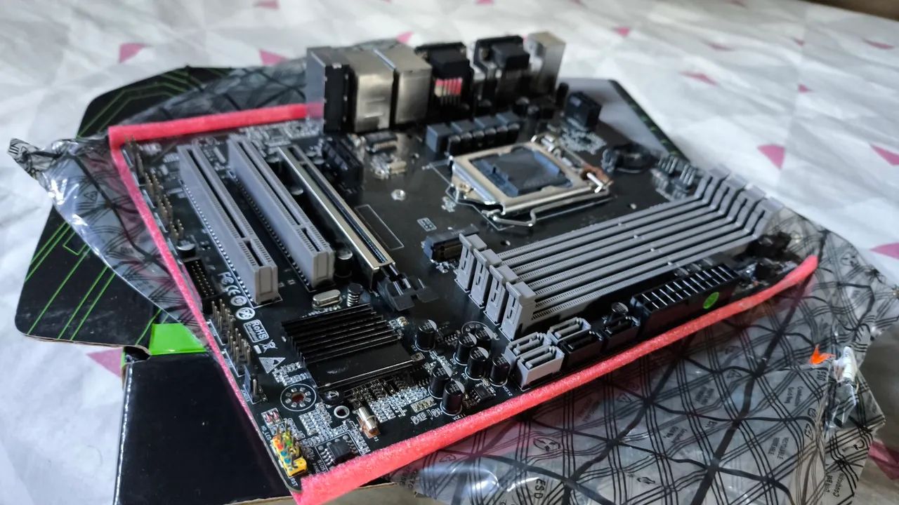 Placa mãe LGA1150 - 4ª Geração Intel - Foto 4