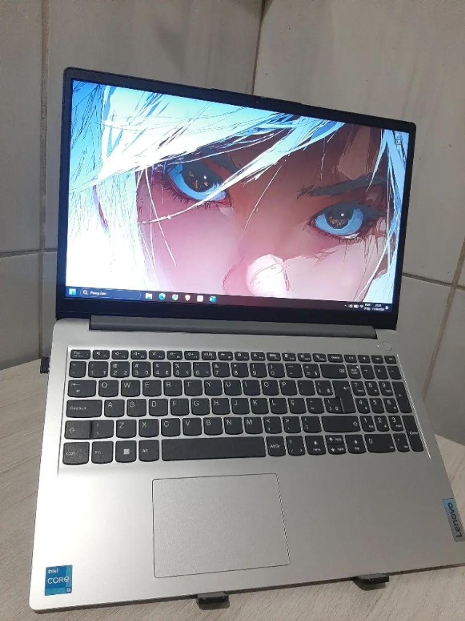 Notebook Lenovo - 256 gigas / 8 de Ram