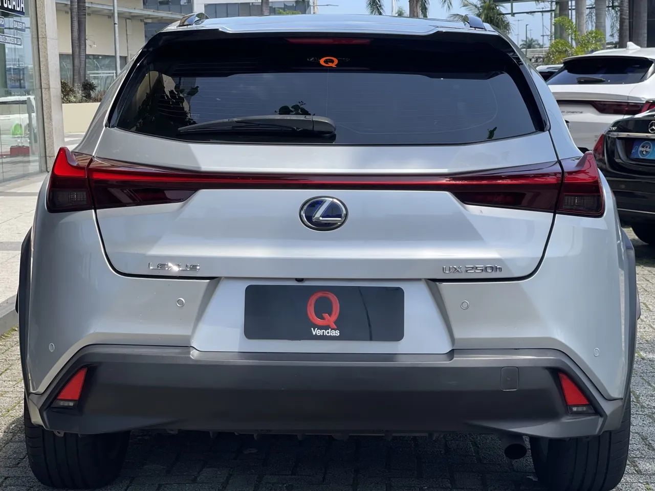 Lexus UX-250h Dynamic 2.0 16V Aut.(hybrid), foto 5 de 20