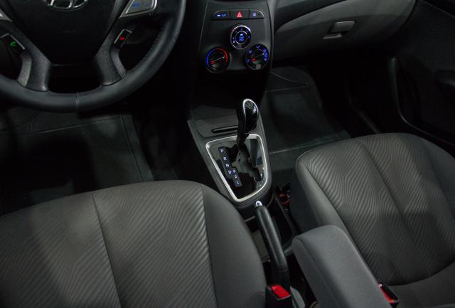 HYUNDAI HB20 2014/2014 1.6 PREMIUM 16V FLEX 4P AUTOMÁTICO - Foto 15