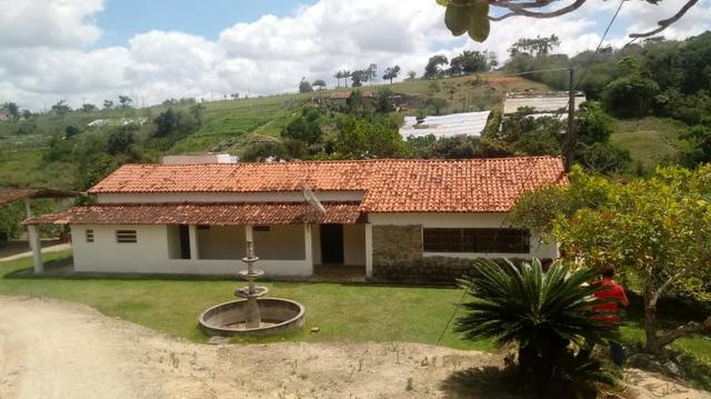 Ótima propriedade escriturada-rica em água- de 50 hectares, em Gravatá-PE!