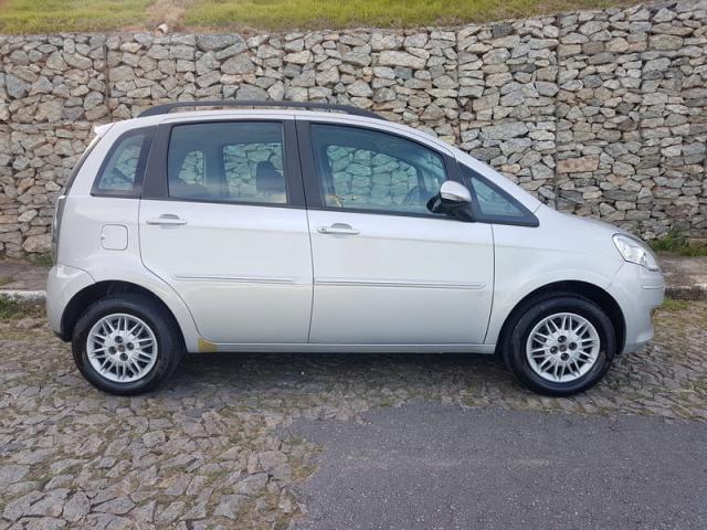 FIAT IDEA ATTRACTIVE 1.4 8V FLEX MEC. 2015 - Foto 4