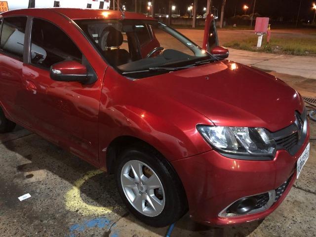 Renault Sandero - Foto 11