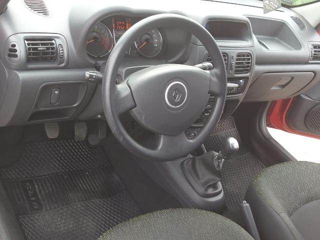 Renault Clio 1.0 Expression 2014. - 4 Portas - Foto 4