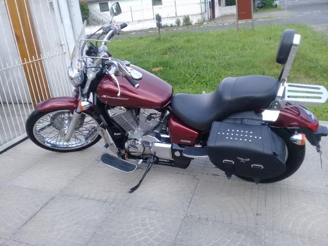 Shadow 750