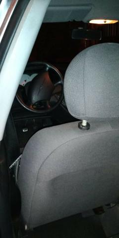 Ford Focus 2004 - Foto 2