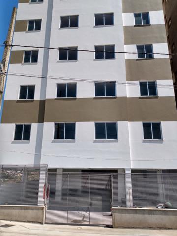 Vendo apartamento 2 quartos no Bandeirantes