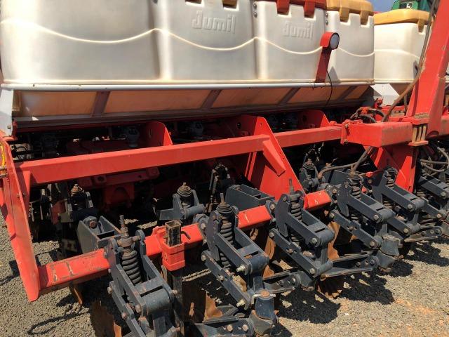 Plantadeira Jumil 7090PD - 13 linhas