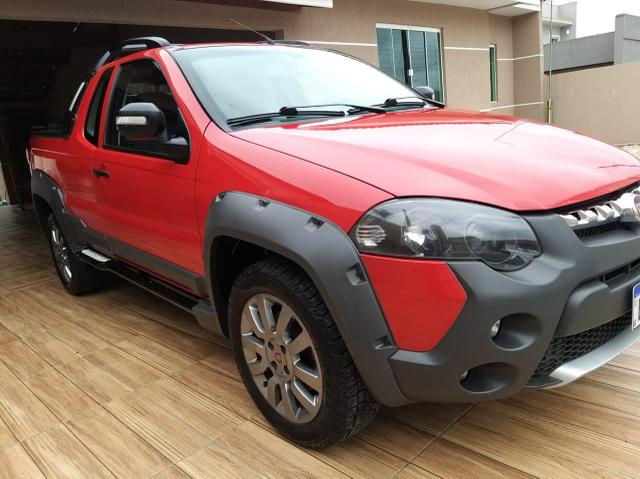 Strada Adventure Estendida com Teto Solar