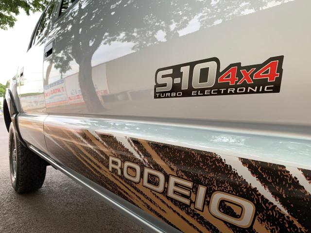 S-10 CD Rodeio 2.8 4x4 11/11 - Foto 10