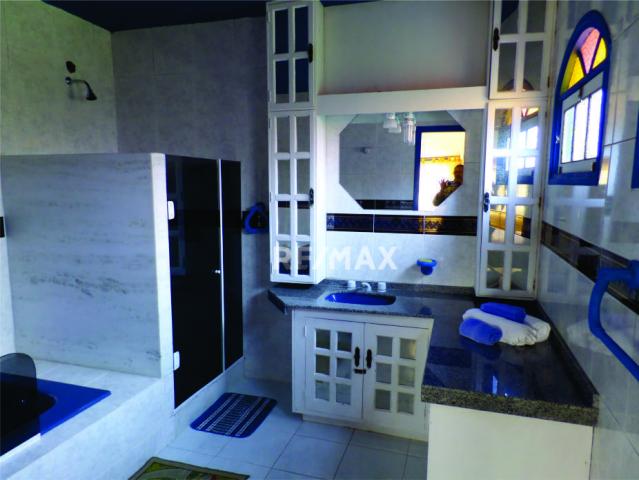 Casa para alugar, 400 m² por r$ 3.000,00/mês - fazendinha - teresópolis/rj